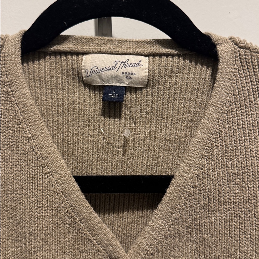 Universal Thread Beige Knit Vest - Picture 2 of 3